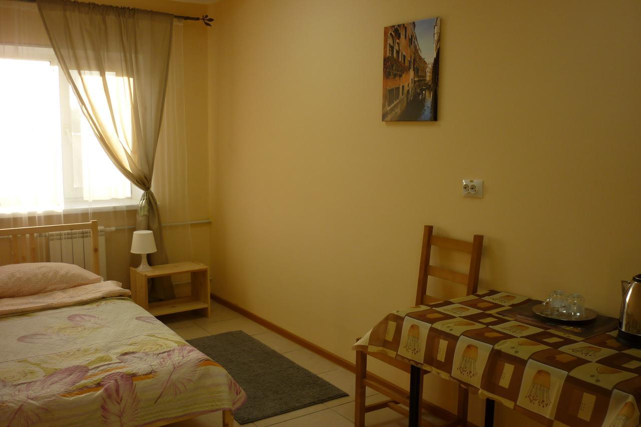 Motel Roza Vetrov Omsk Dış mekan fotoğraf