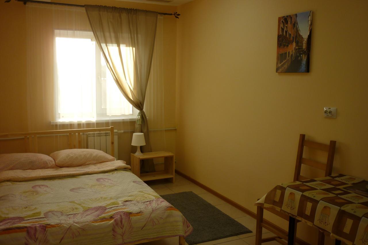 Motel Roza Vetrov Omsk Dış mekan fotoğraf